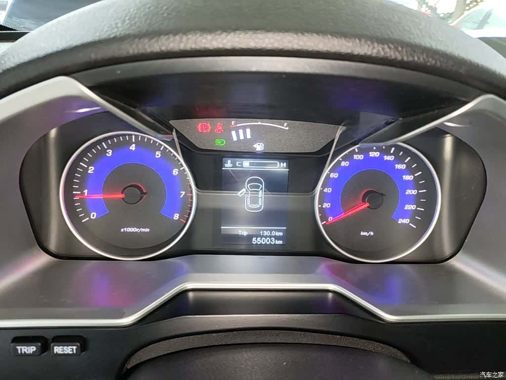 Geely Emgrand, 2016 8