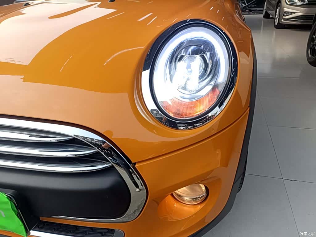 Mini ONE, 2017 24