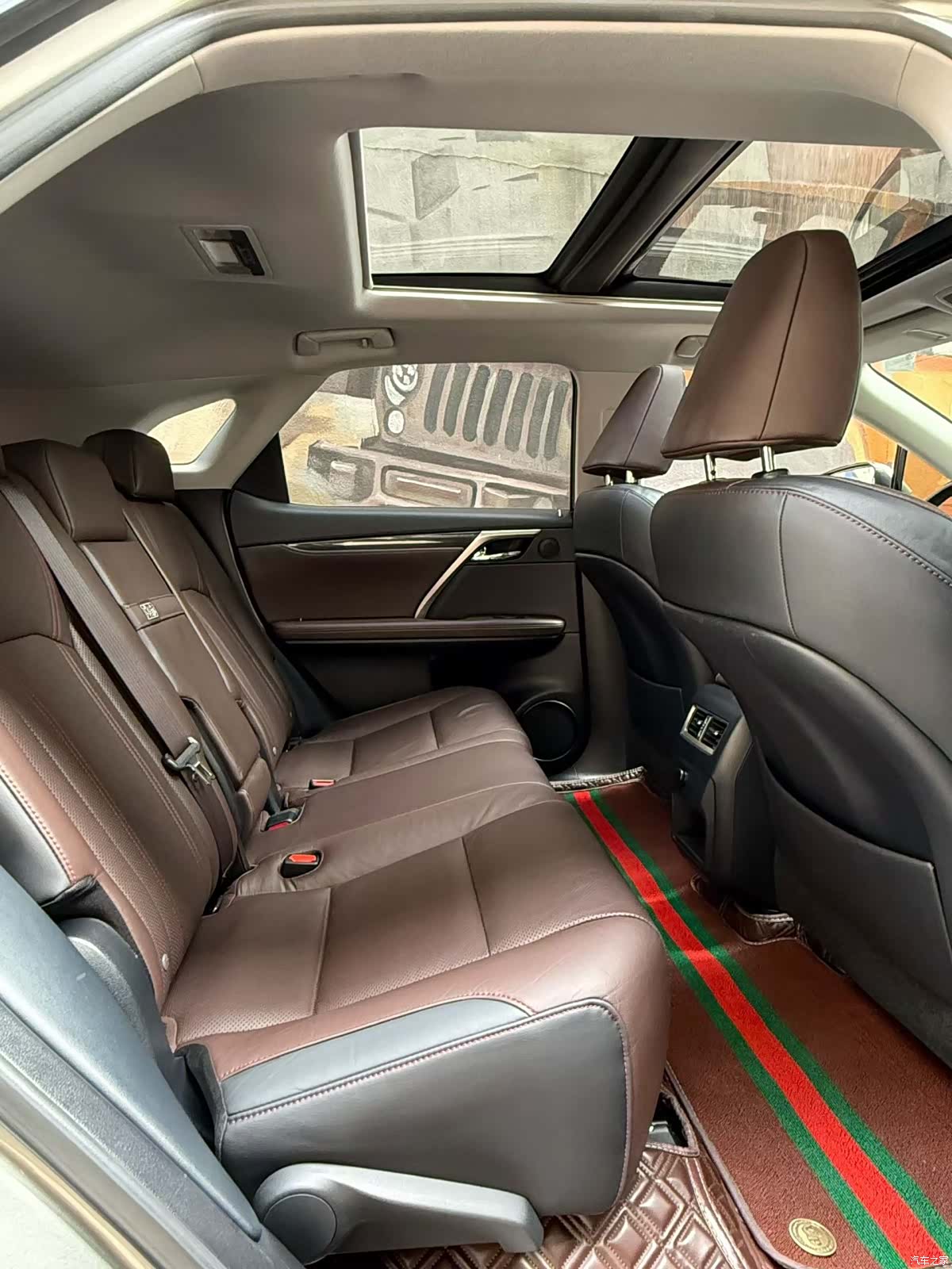 Lexus RX, 2018 9