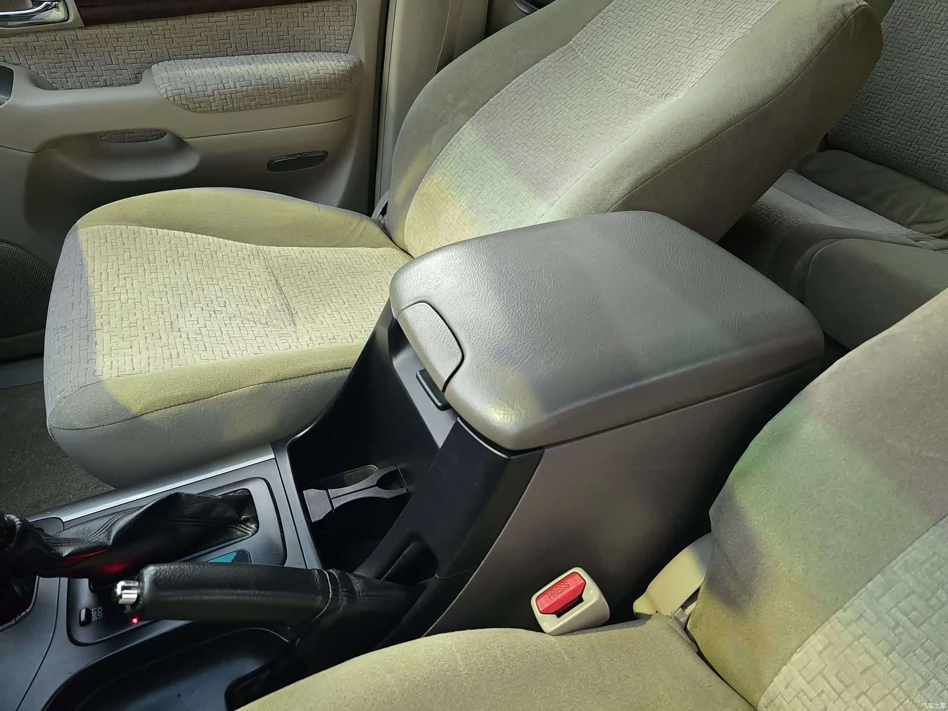 Toyota Prado, 2005 11