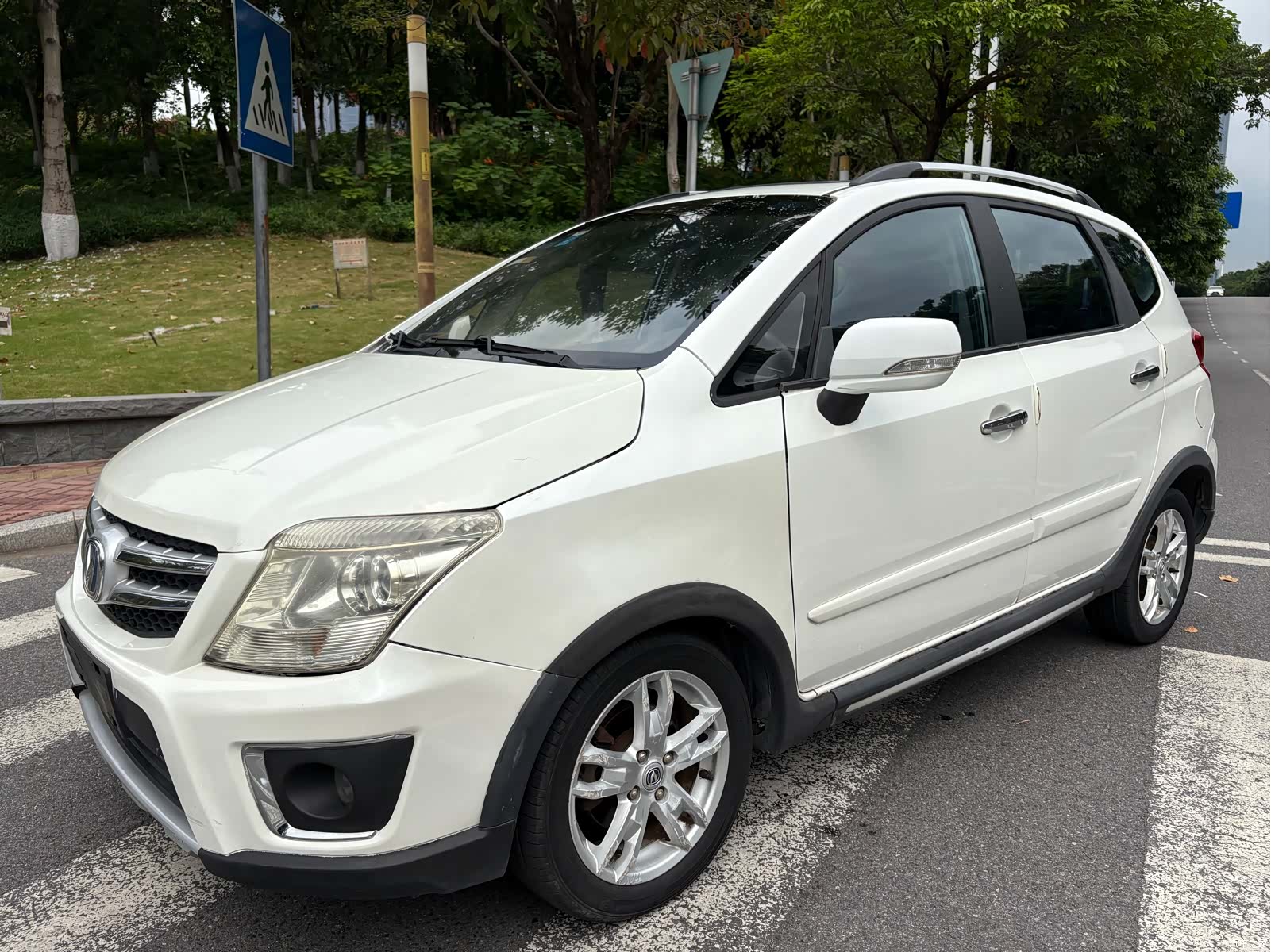 Changan CX20, 2015 1