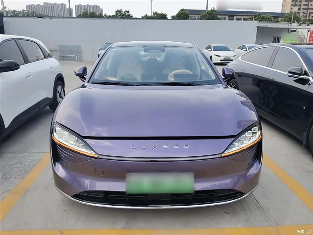 Luxeed S7, 2025 3