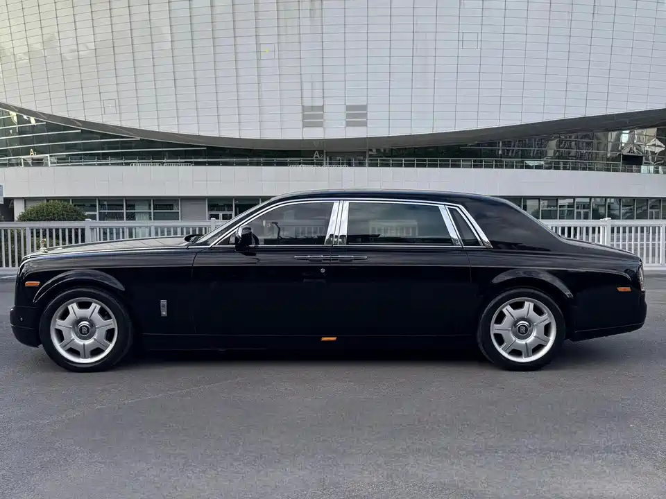 Rolls-Royce Phantom