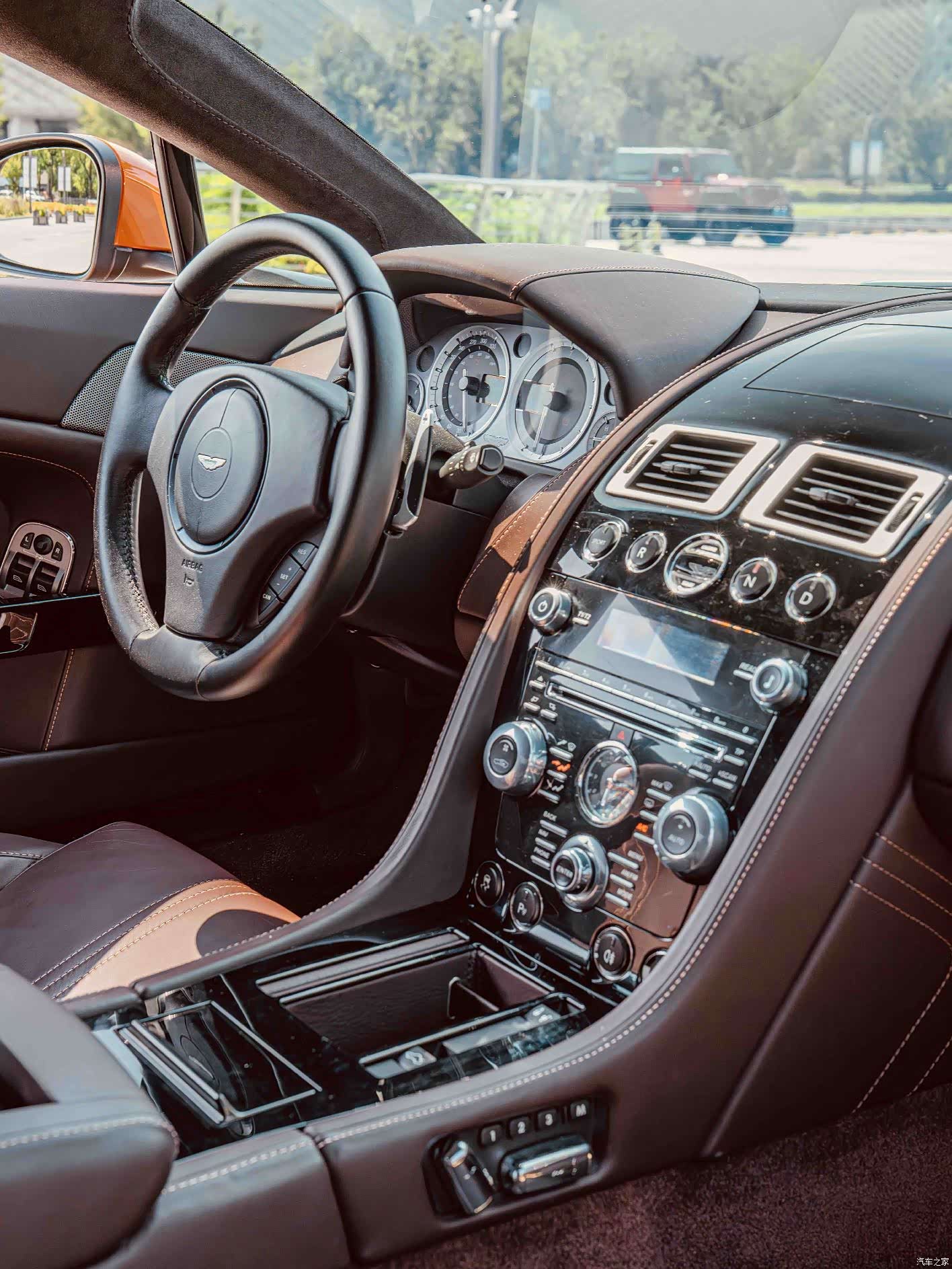 Aston Martin Vantage, 2014 15