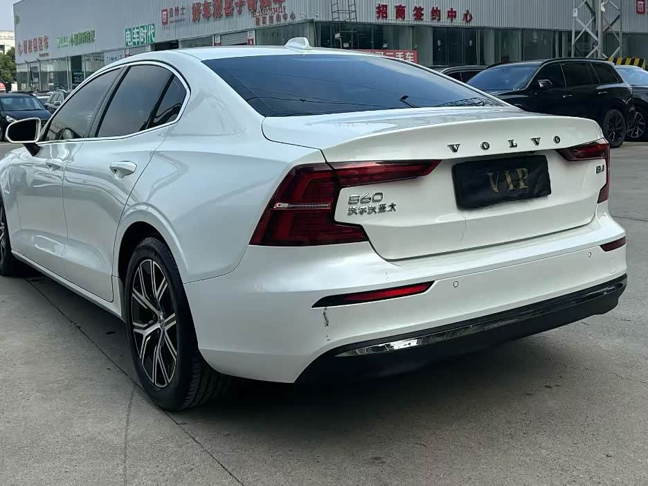 Volvo S60