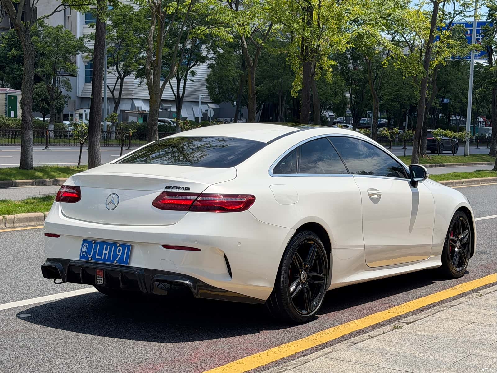 Mercedes-Benz E-Class, 2018 4