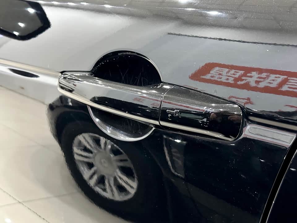 Land Rover Discover sports