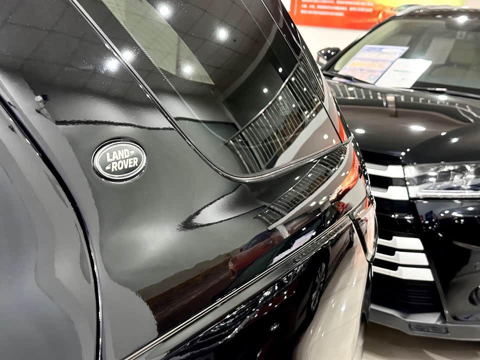 Land Rover Discover sports