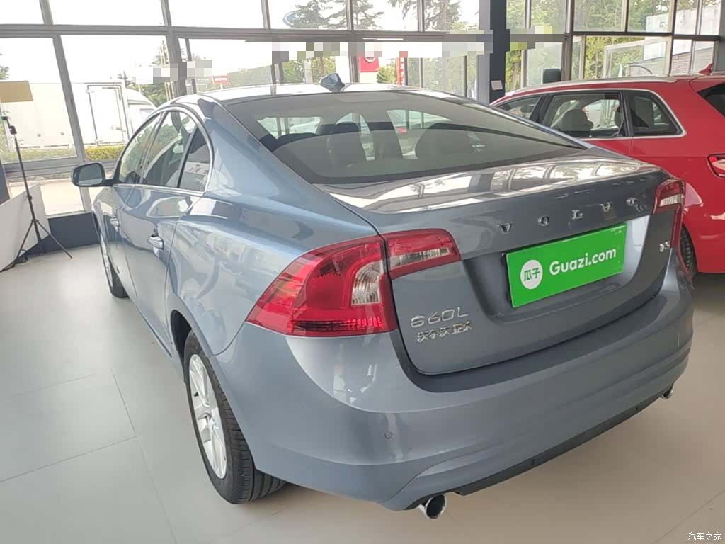 Volvo S60, 2016 все фото