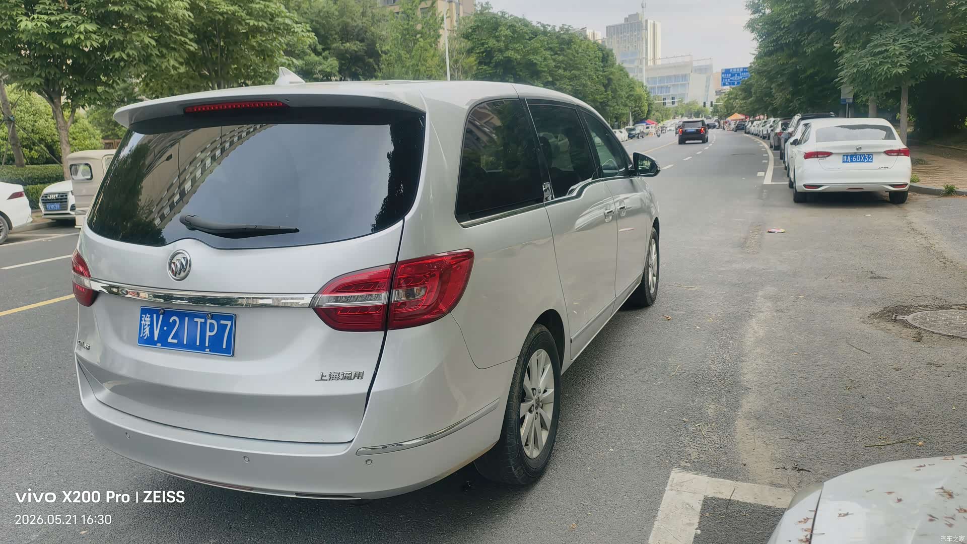 Buick GL8, 2016 все фото