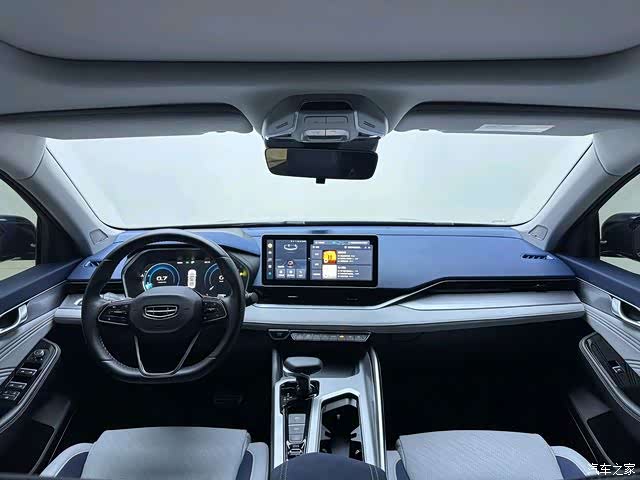Geely Preface, 2022 3