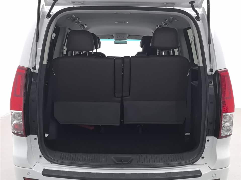 Forthing Popular CM7