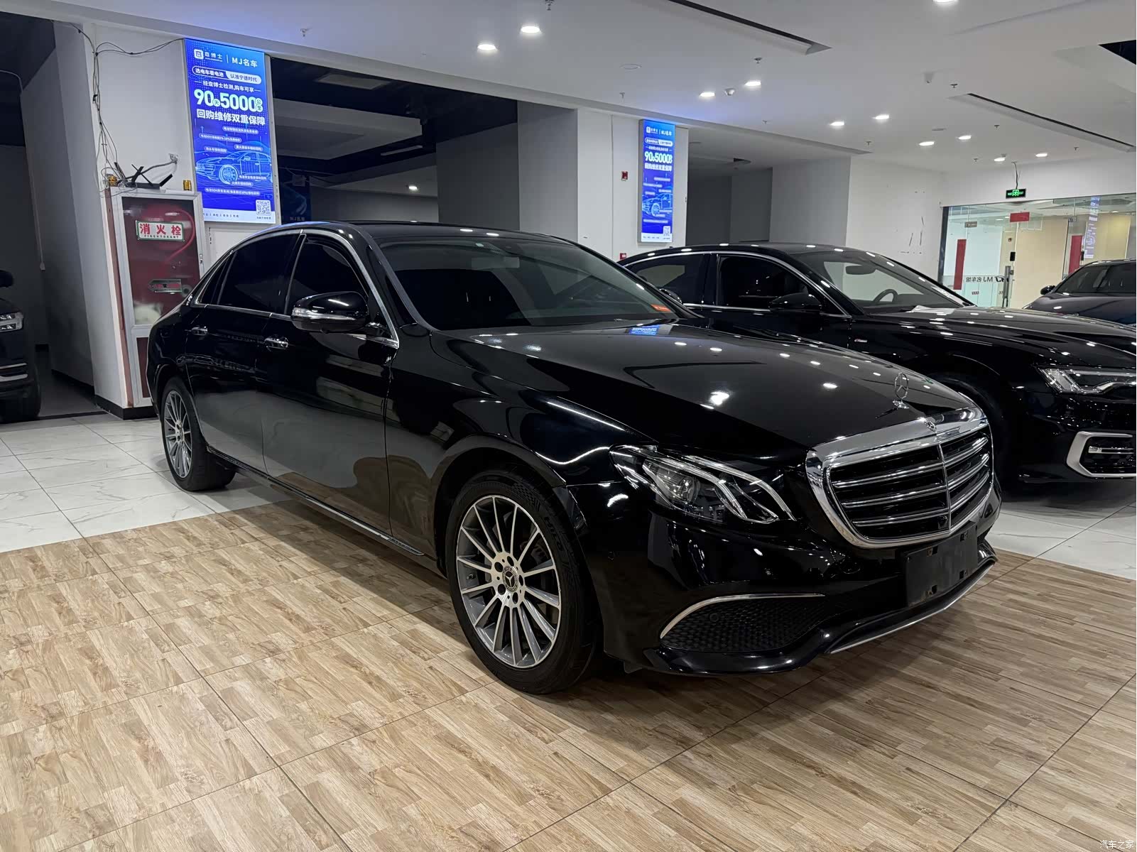 Mercedes-Benz E-Class, 2019 3