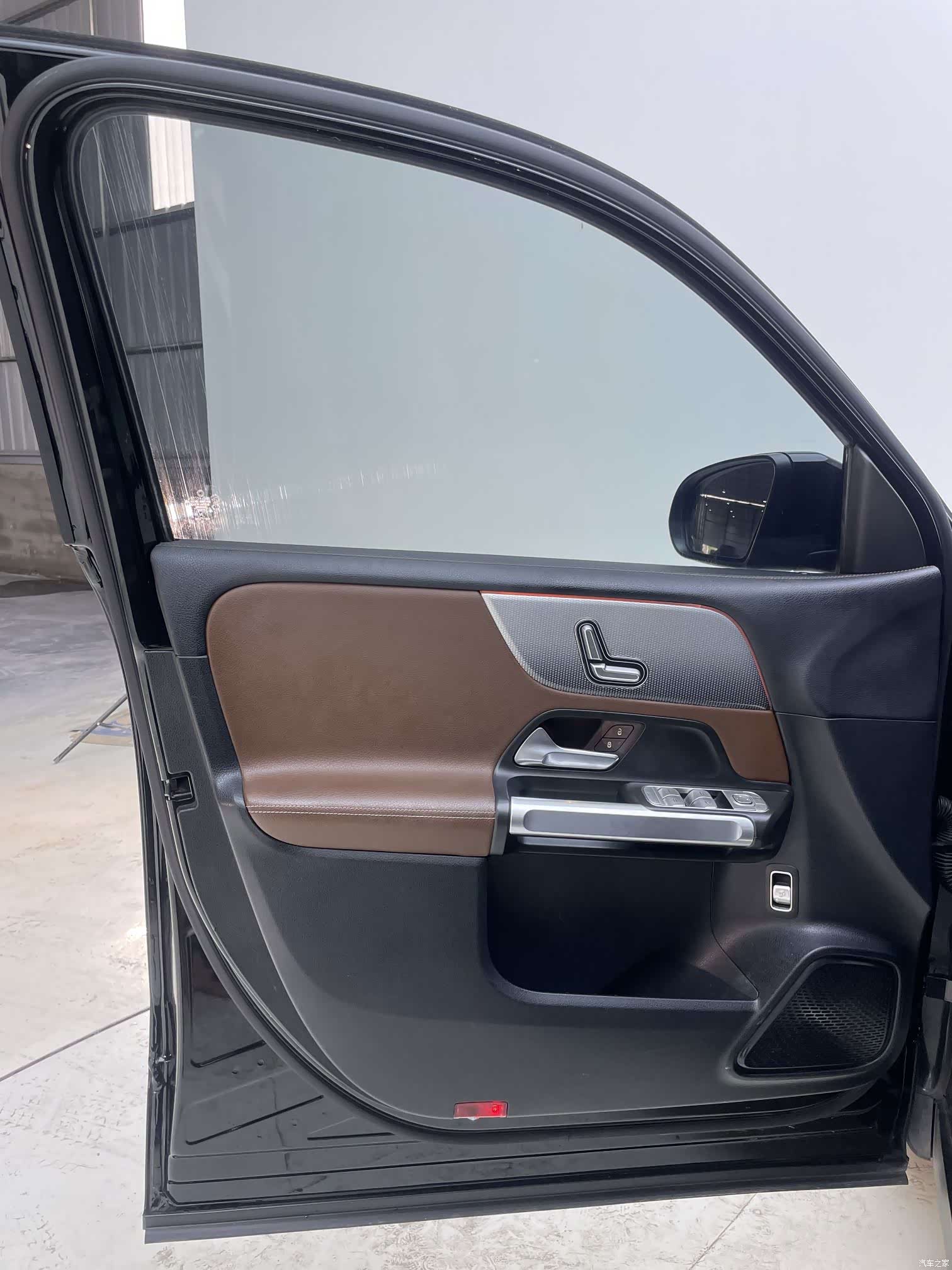 Mercedes-Benz GLB, 2021 16