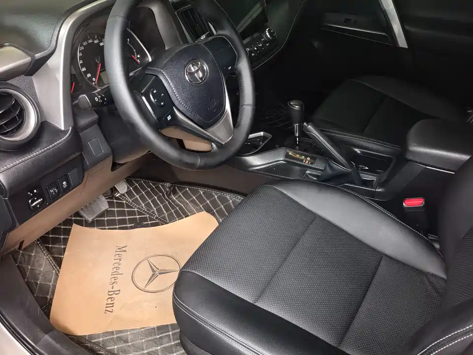 Toyota RAV4 Rongfang