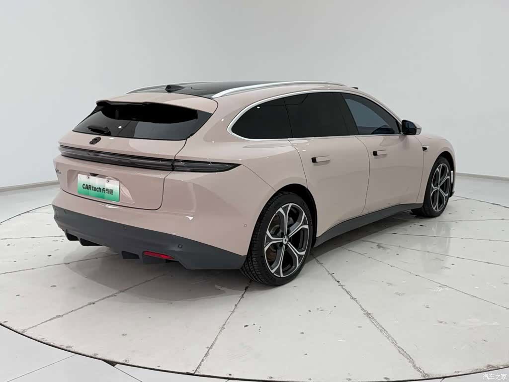 NIO ET5, 2023 8