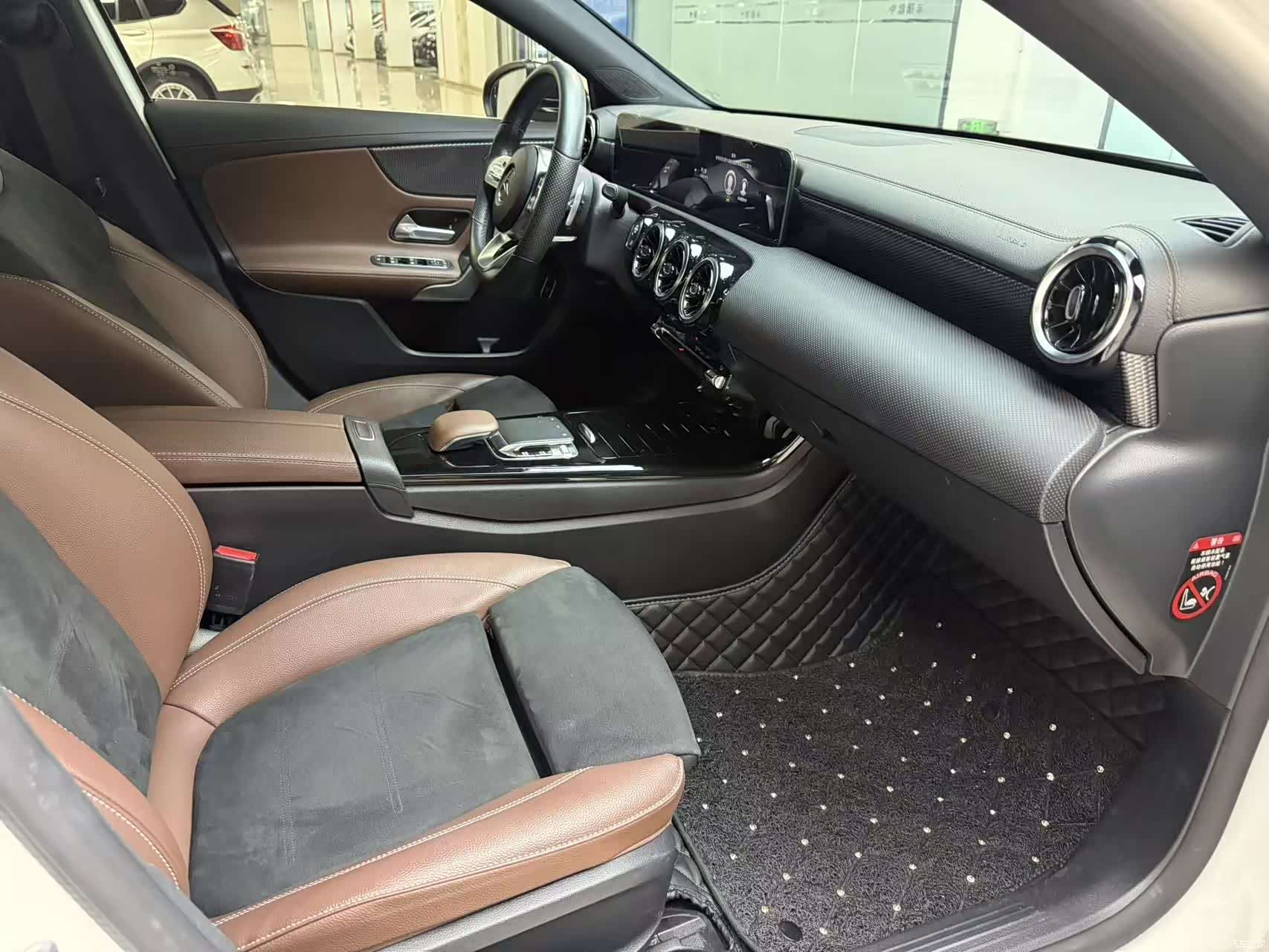 Mercedes-Benz A-Class, 2019 19