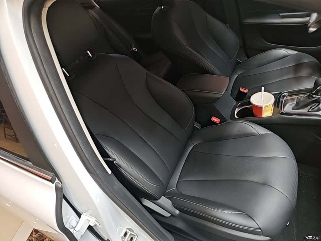 Roewe i5, 2020 25