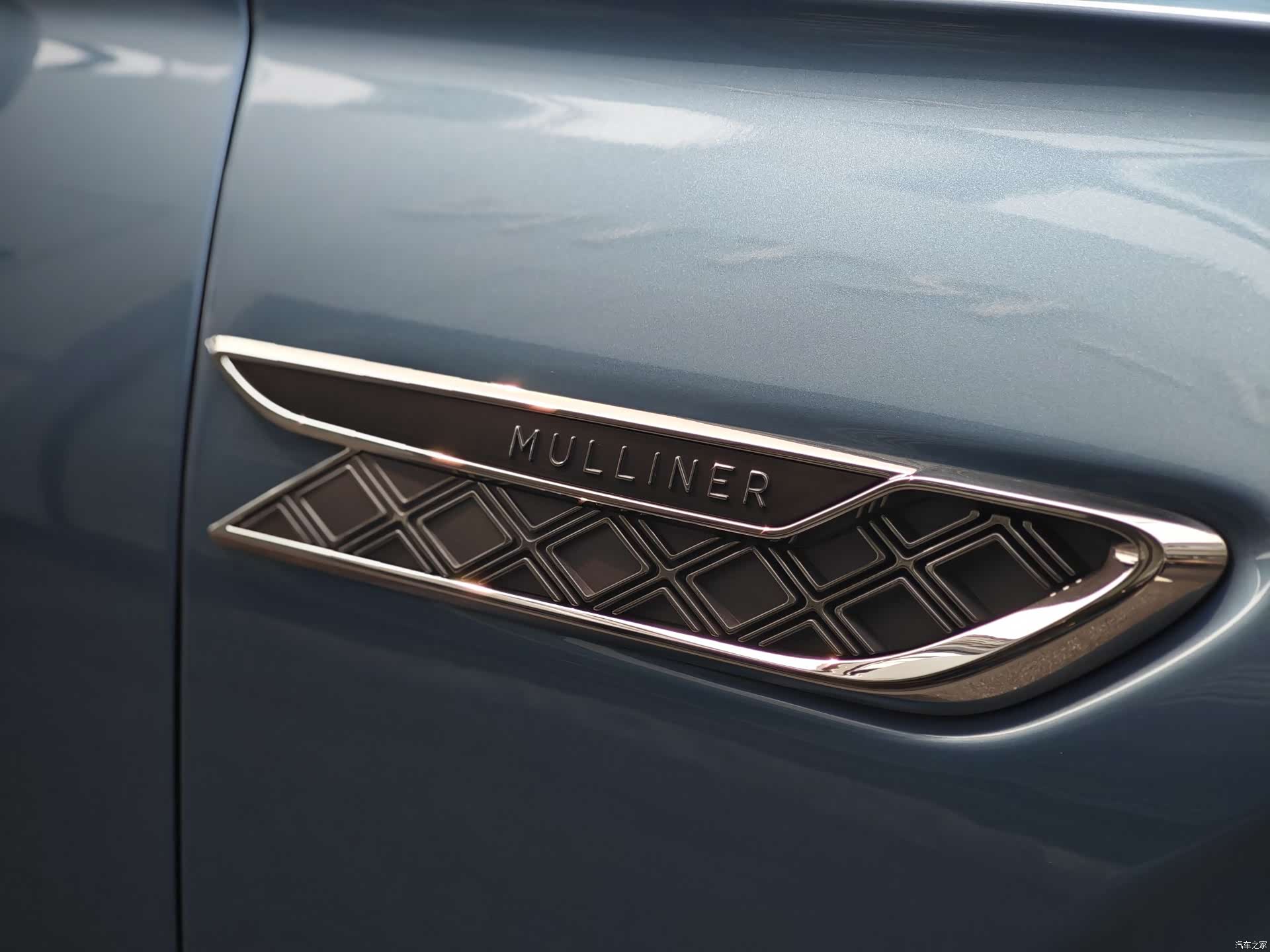 Bentley Flying Spur, 2025 7