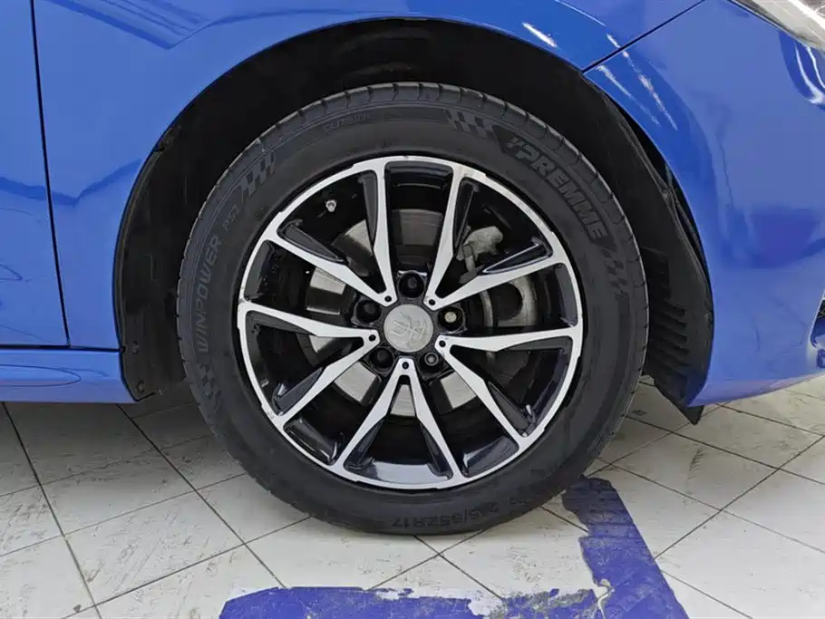 BYD Song MAX