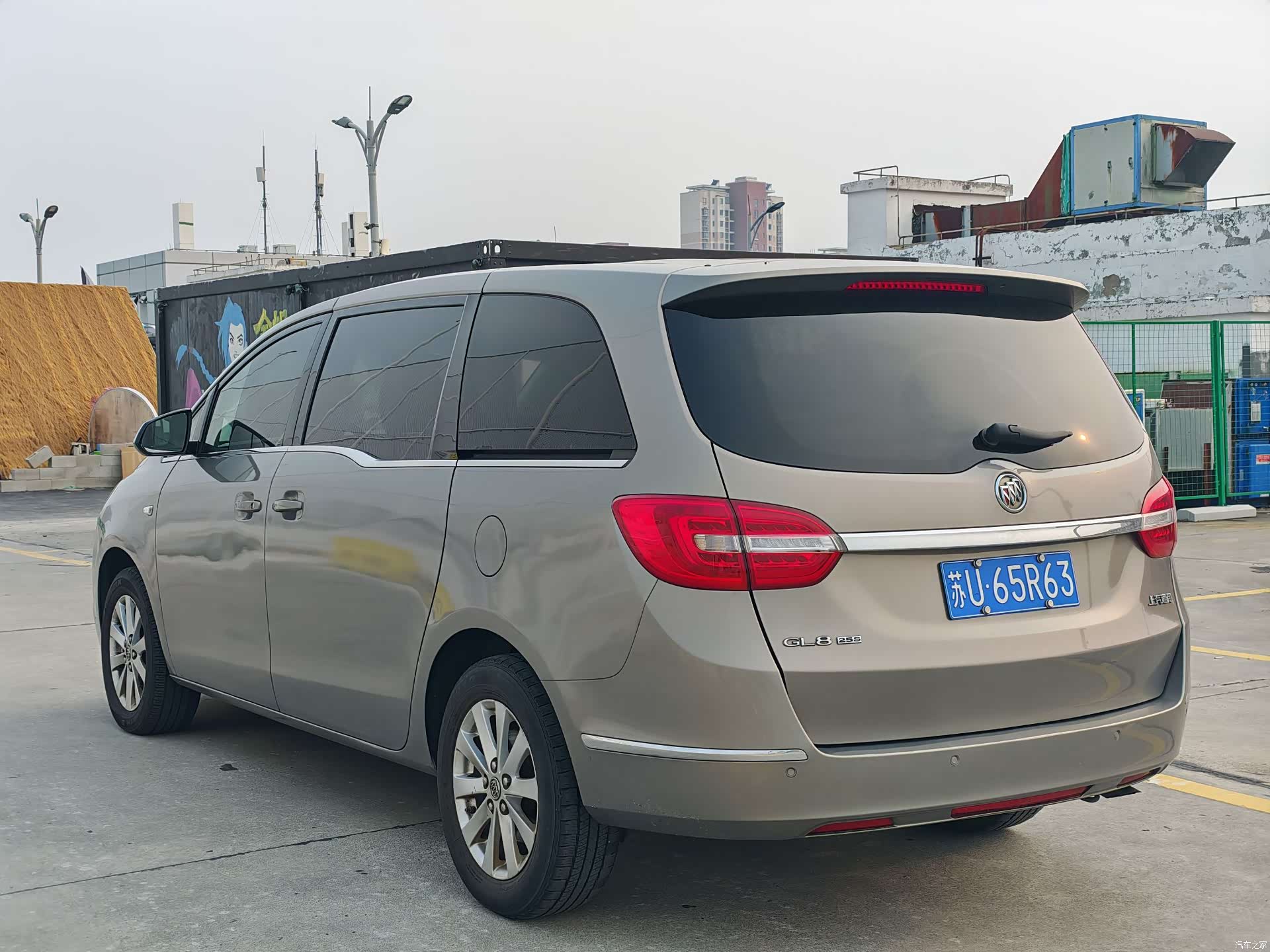 Buick GL8, 2018 7