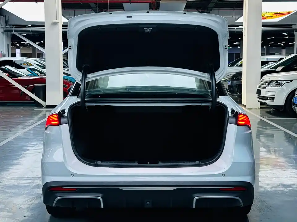 Geely Galaxy Galaxy L6