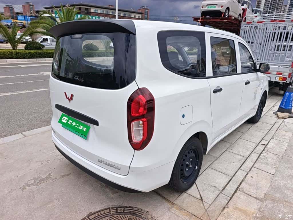Wuling Hongguang, 2025 все фото