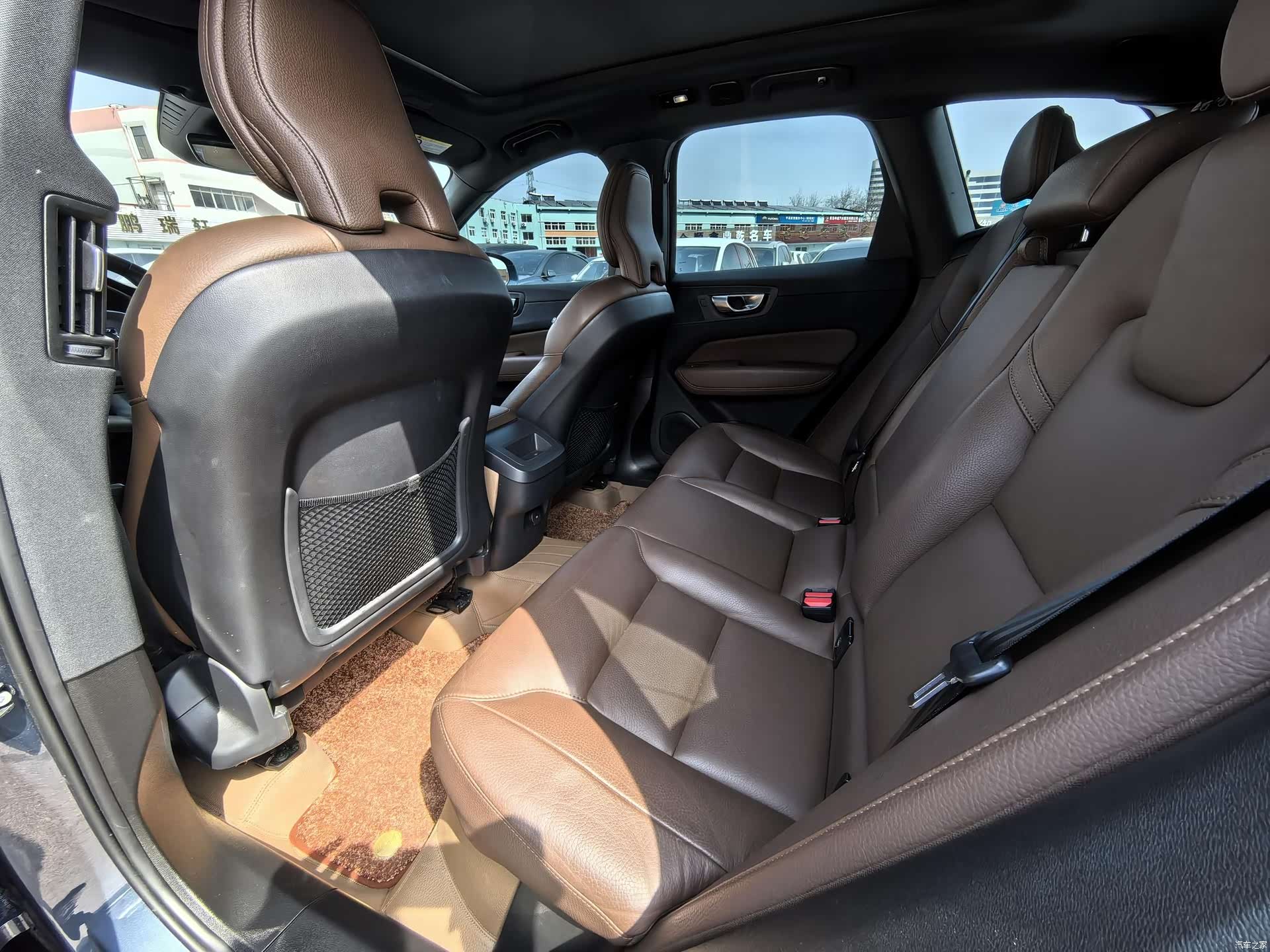 Volvo XC60, 2023 14