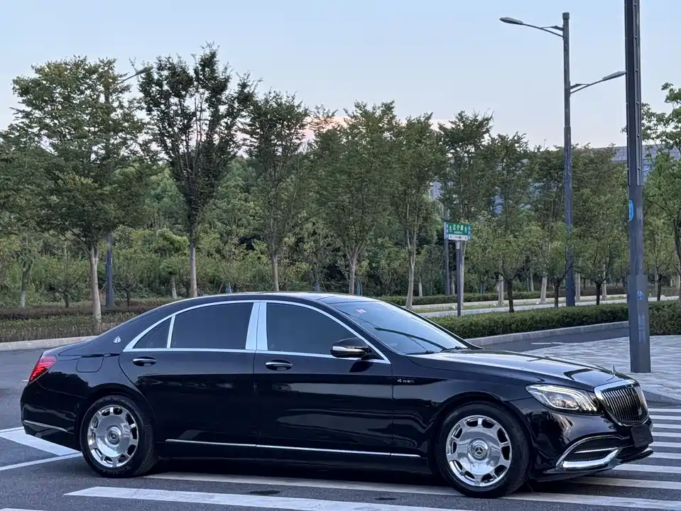 Mercedes-Benz S-class Mercedes-Benz S-class