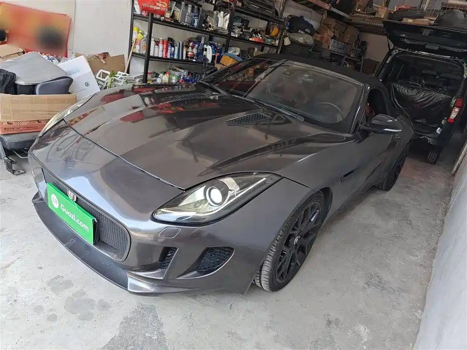 Jaguar F-TYPE