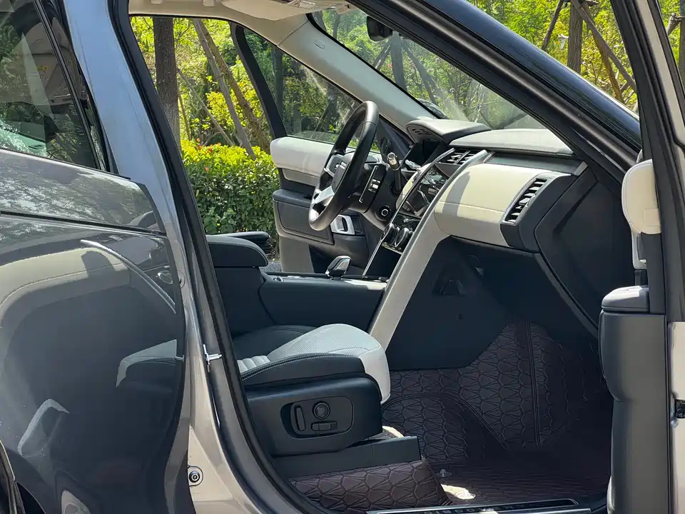 Land Rover discover