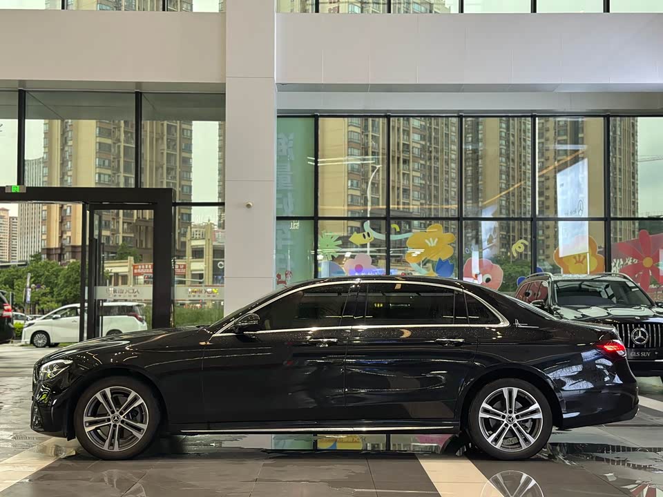 Mercedes-Benz E-class Mercedes-Benz E-class