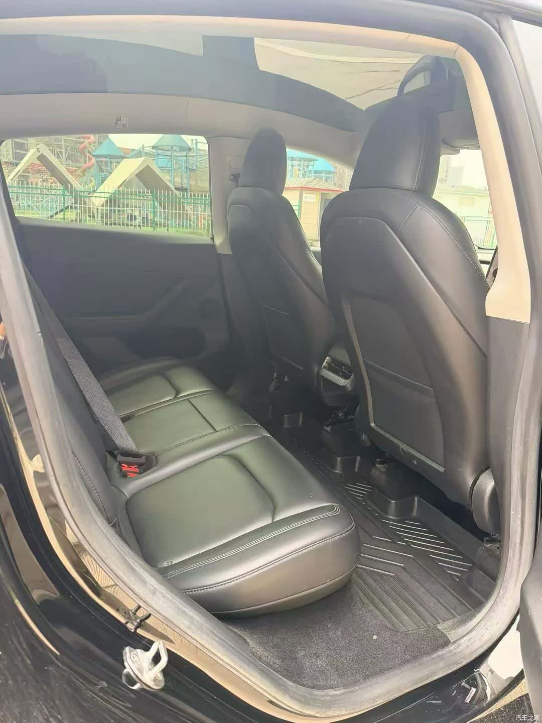 Tesla Model Y, 2021 8