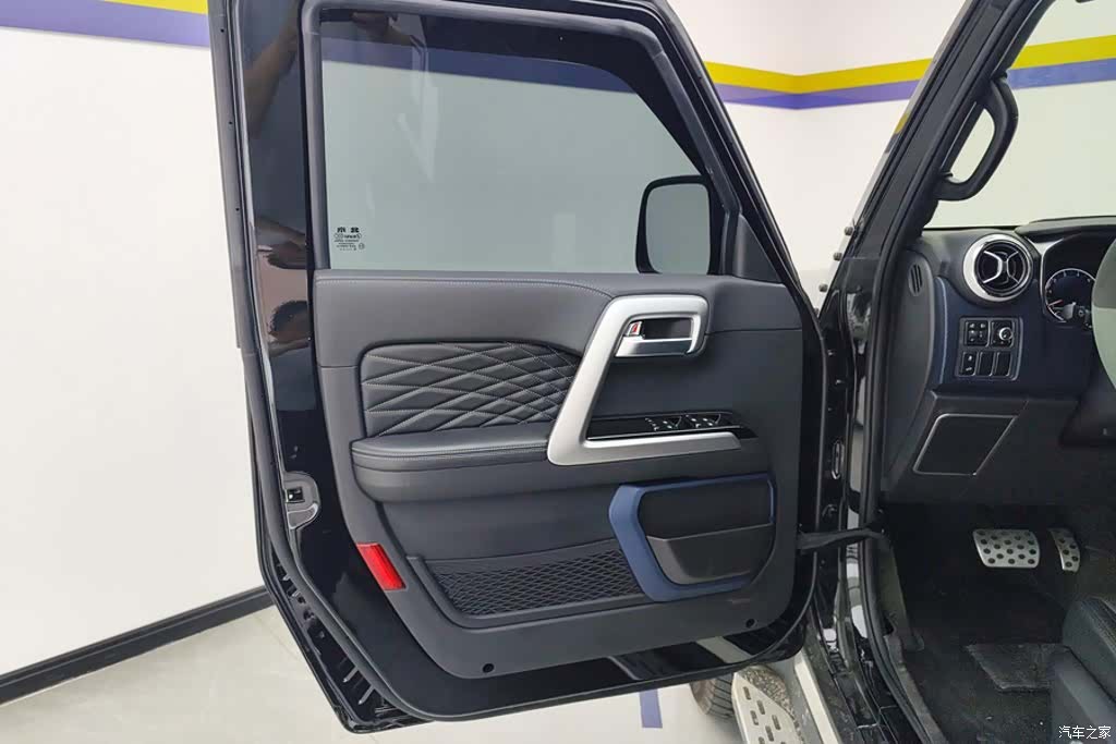 BAIC BJ40, 2025 7