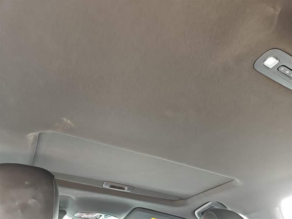 Trumpchi Shadow Leopard