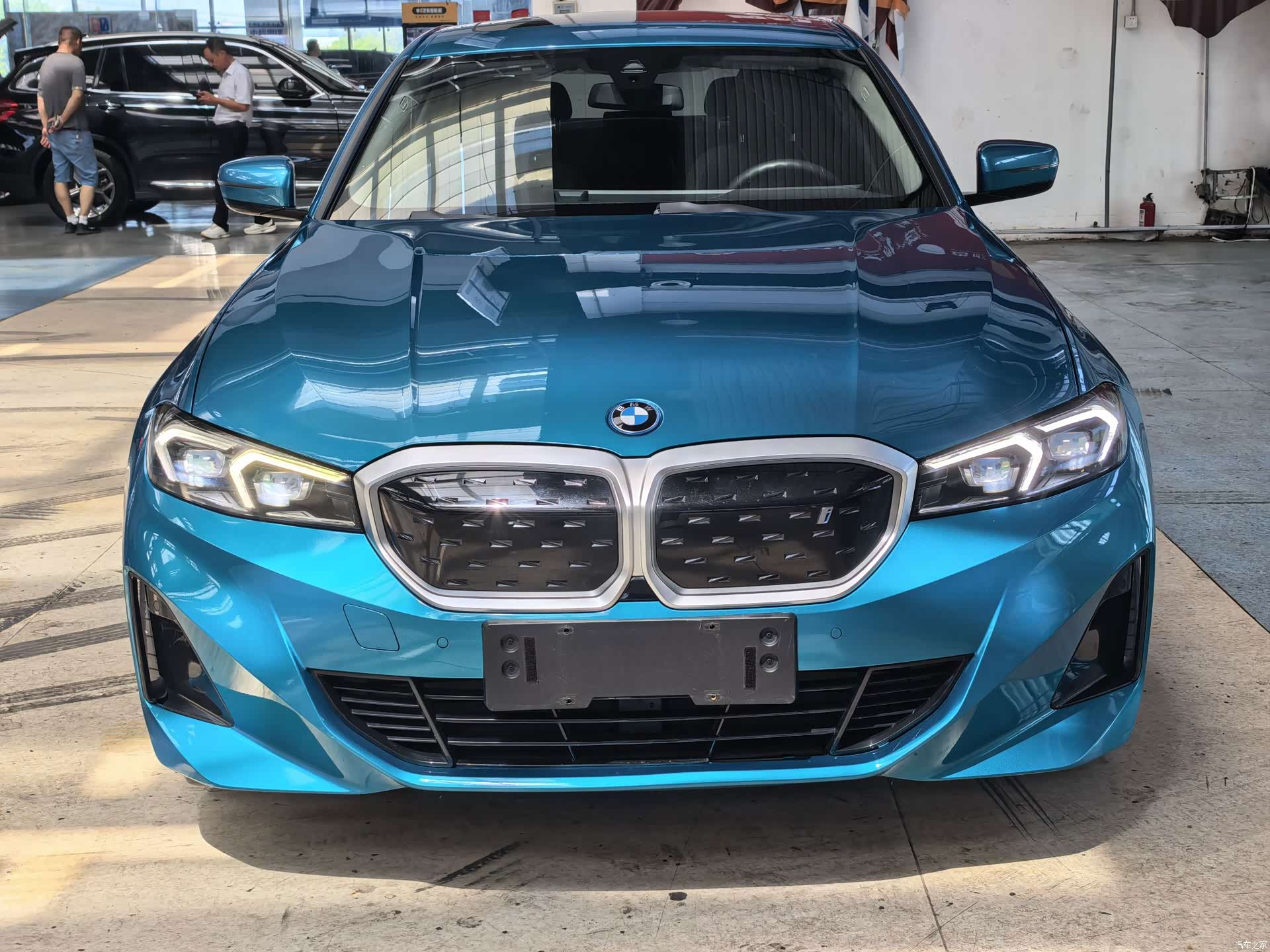 BMW i3, 2023 1