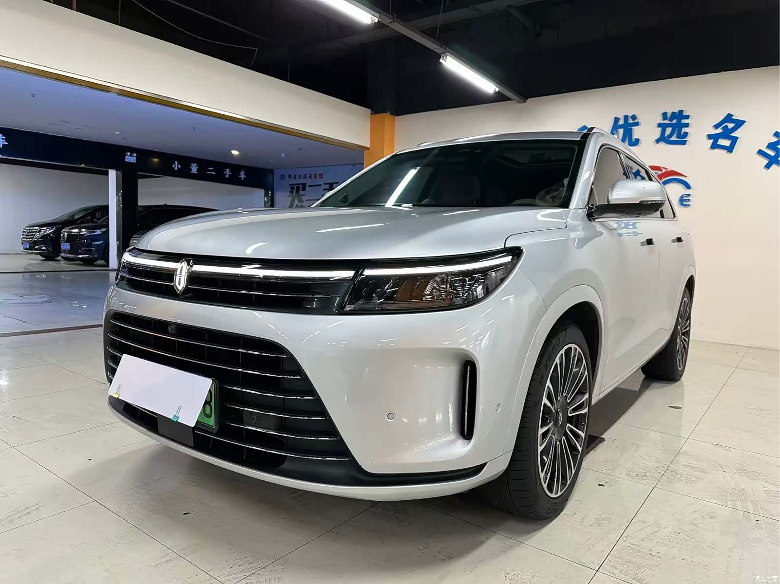 AITO M7, 2024 1