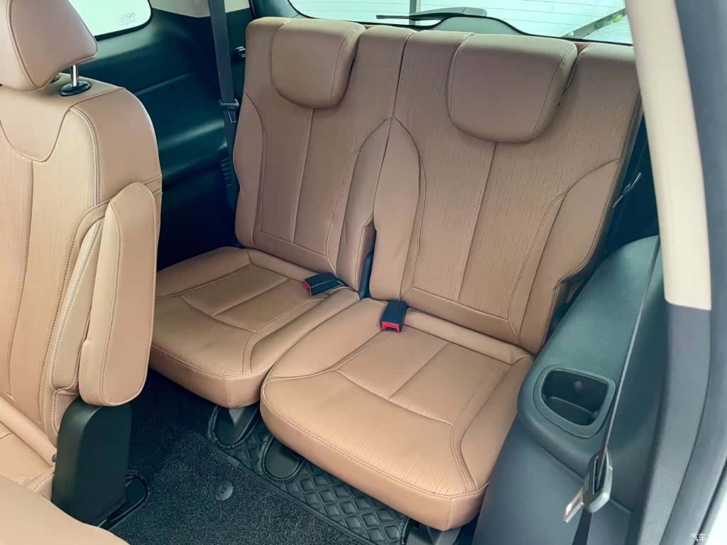 Buick GL6, 2022 8