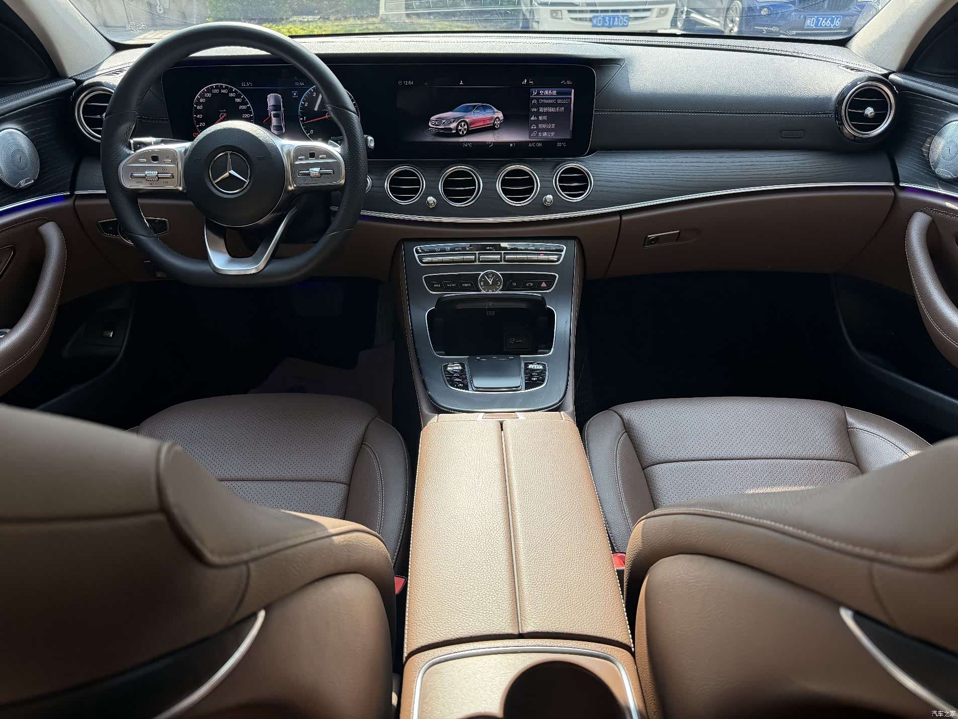 Mercedes-Benz E-Class, 2020 3