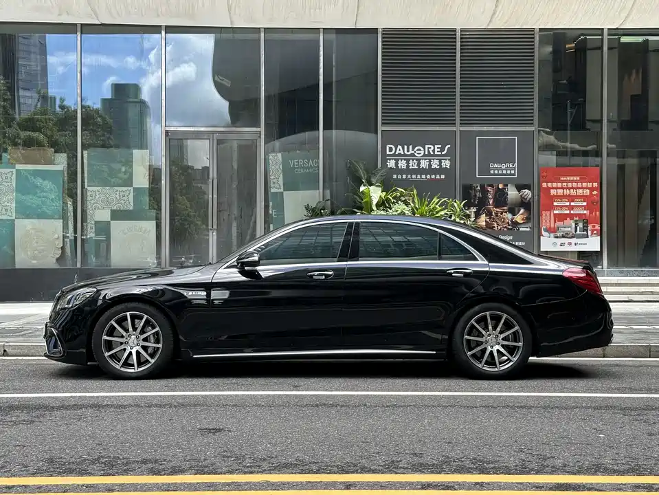 Mercedes-Benz S-class AMG