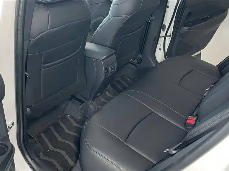 Toyota Corolla Sharp amplifier