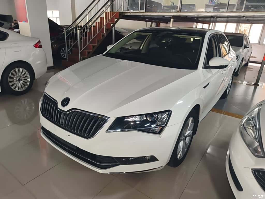 Skoda Superb, 2016 2