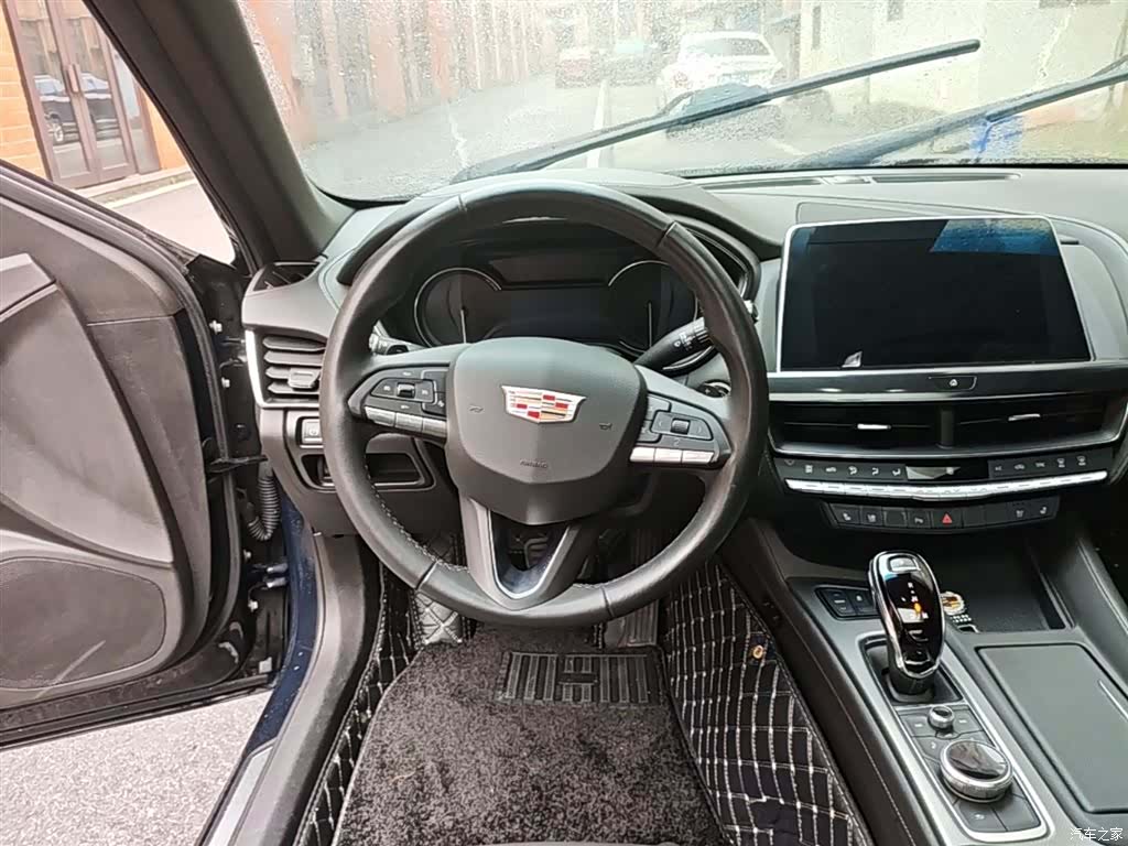 Cadillac CT5, 2022 11