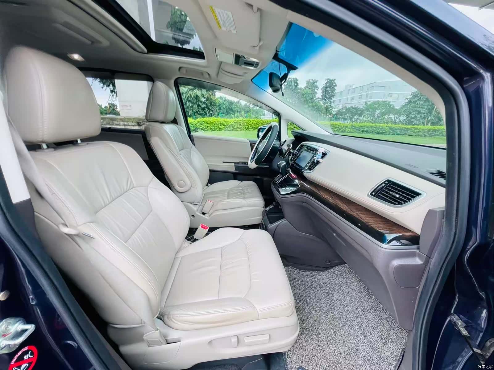 Honda Odyssey, 2015 10