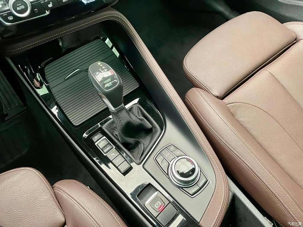 BMW X1, 2018 10
