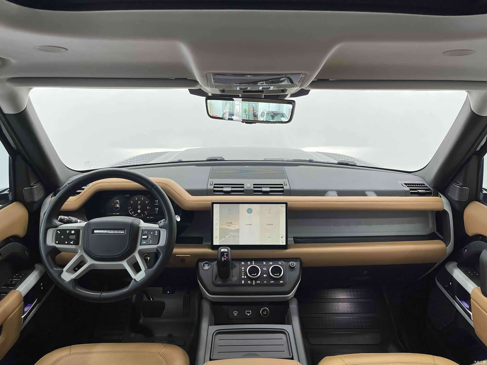 Land Rover Defender, 2024 10