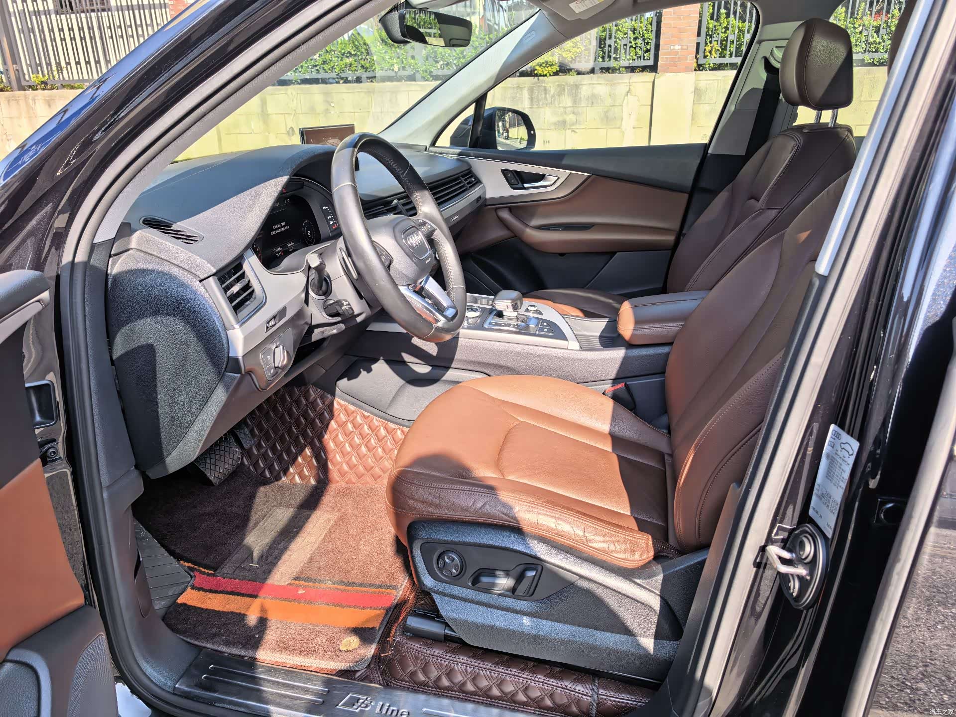 Audi Q7, 2017 все фото