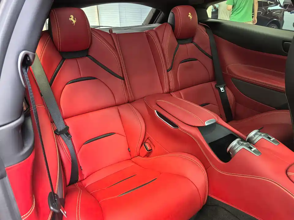 Ferrari GTC4Lusso
