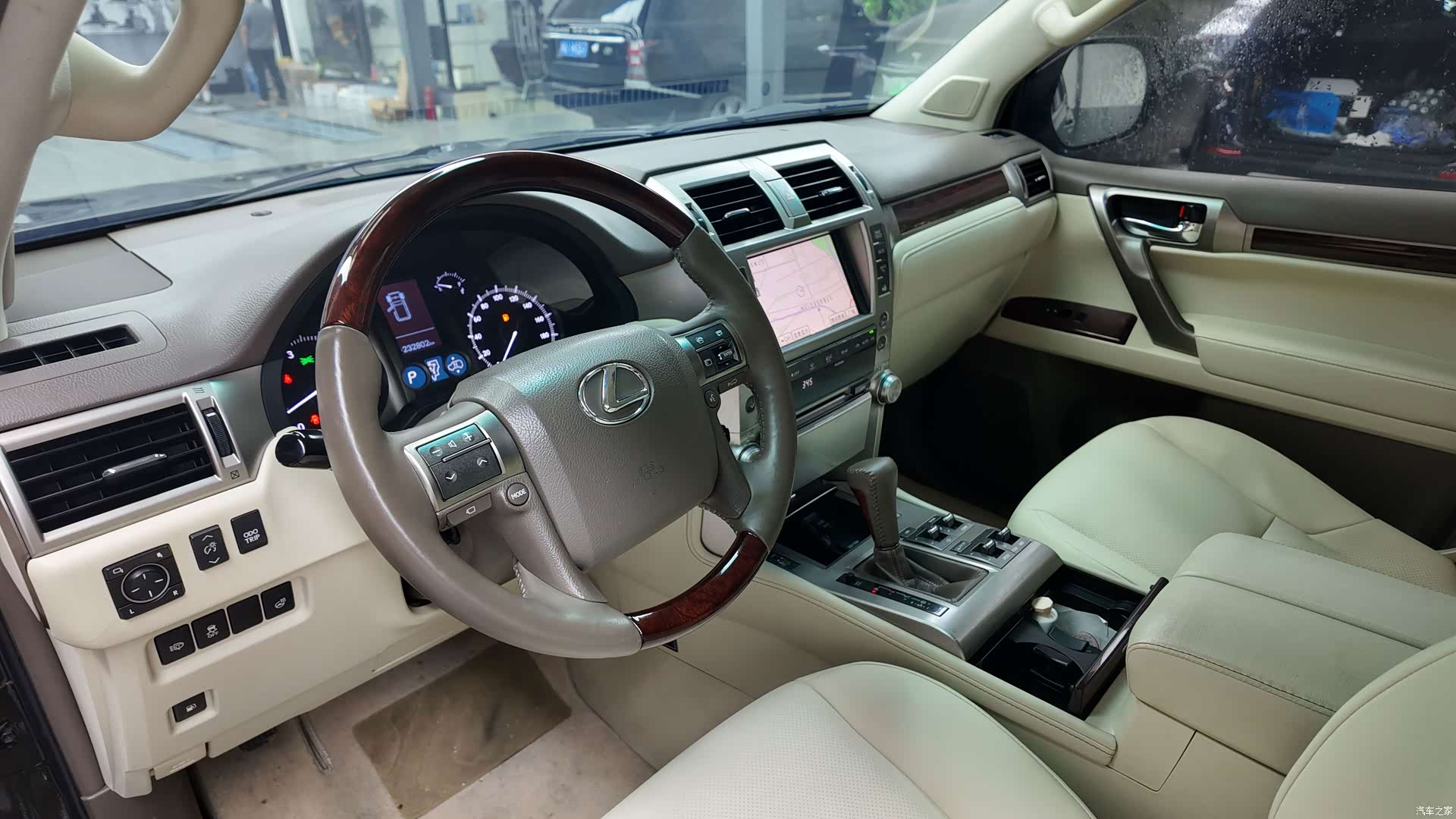 Lexus GX, 2011 6