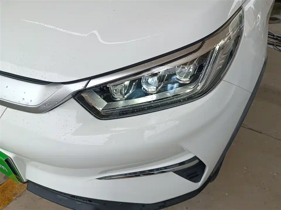 BYD Yuan Pro BYD Yuan Pro